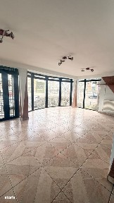 SPATIU COMERCIAL cu iesire la strada, aprox. 100mp !