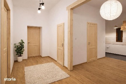 De vânzare apartament 3 camere, renovat, zonă str Horea