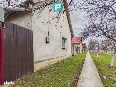 Casă modestă cu 3 camere de renovat în Mișca