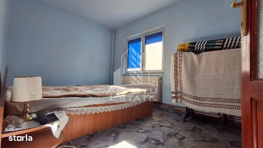 Apartament 3 camere la parter - ideal locuinta sau afacere