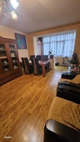 Apartament 3 camere complect renovat, bloc caramida