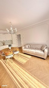 Apartament 3 camere, mobilat modern, etaj intermediar, zona Terra