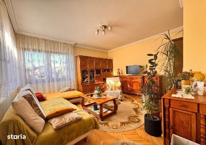 Casă de vânzare în comuna Baciu
