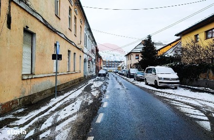 Apartament cu 3 camere,la parter, pe strada Morilor nr.10 Sibiu