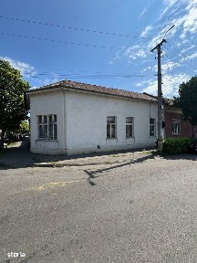 Casa centru, pt. spatiu comercial, 92 mp SU, 252 mp teren