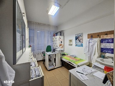 Vand CABINET MEDICAL in Policlinica din Piata mica George Enescu