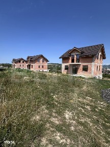 Casa noua, priveliste panoramica, 400 mp teren