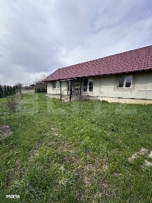 Casa de vanzare, zona deosebita, teren generos,Salisca
