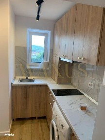 Apartament 2 camere, semidecomandat, zona Decebal