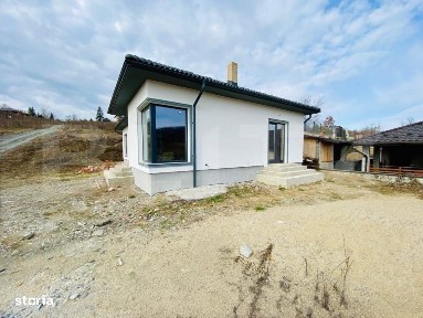 Casa ideala pentru familie - 3 dormitoare, teren 500 mp, Valea Rusul