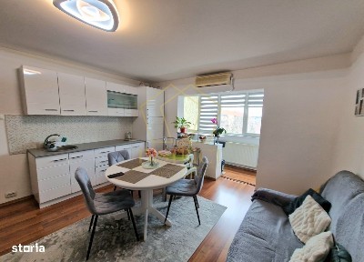 Apartament deosebit cu 3 camere | Calea Sagului