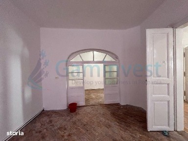 Apartament cu 3 camere de vanzare,central,Oradea,Bihor,Gaminvest,V4028