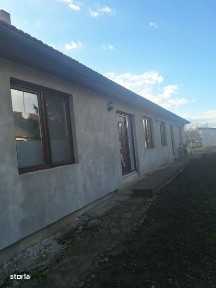 Casa de vinzare in localitatea vinga jud ard casa are 200m
