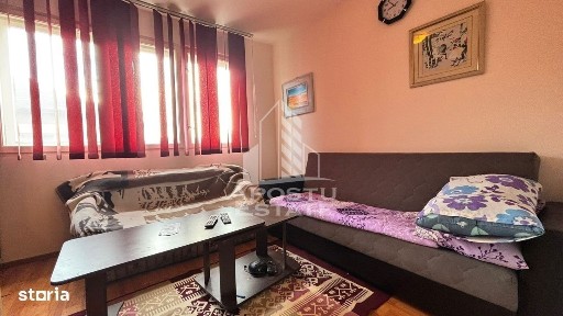 Garsoniera mobilata si utilata in UMT, bloc izolat