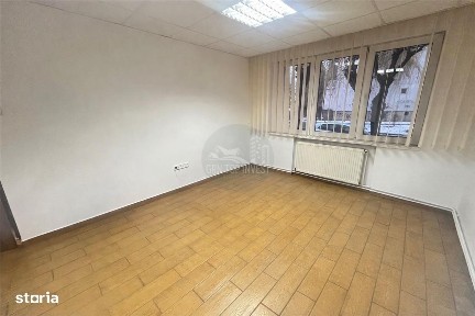 Apartament 3 camere decomandat zona Dioda