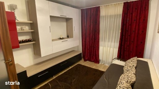 Bulevardul Poitiers, Manta Rosie, Iasi