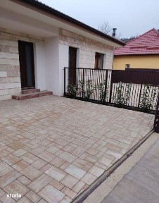Duplex 120mp utili, 300mp teren, 3 parcari, Tauti