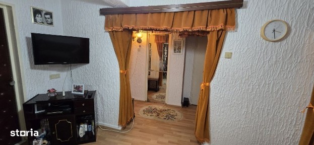 Vest I, Ploiesti, Prahova