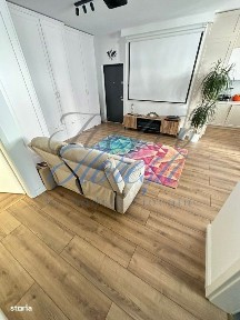 Apartament 3 camere 64mp, curte 120mp zona Subcetate