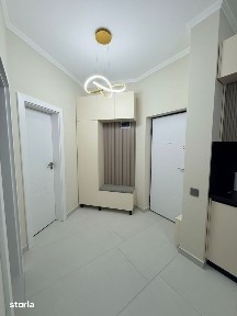 Apartament 2 camere, lux, parcare, zona Vivo