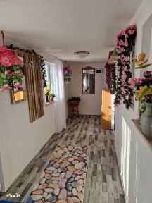 Casa de vanzare, 47.70 mp utili, Gavanesti -Olt