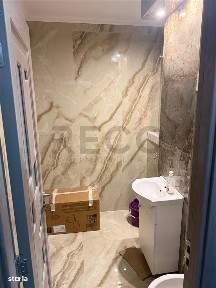 RECO Garsoniera complet renovata, parter, cu spatiu generos de depozit