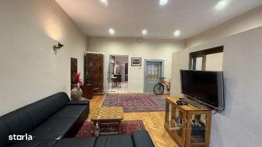 Apartament spatios cu 2 camere decomandat in centrul orasului