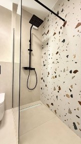 APARTAMENT CU 2 CAMERE,ETAJ INTERMEDIAR,ZONA VIVO