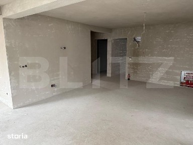 Apartament 4 camere, semifinisat cu garaj si boxa, zona Bradet