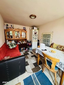 Casa de vanzare cu 2 camere si teren 1068 mp zona Renașterii