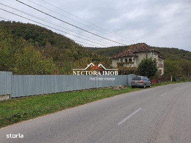 NECTORA IMOB Exclusivitate-Casa cu etaj tip Pensiune, 2300 mp, Soimi