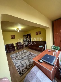 Apartament 3 camere, Aradului, zona linistita, aproape de Mall