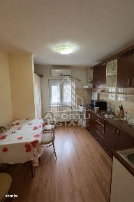 Apartament 3 camere, etaj 3, garaj sub bloc, zona Girocului