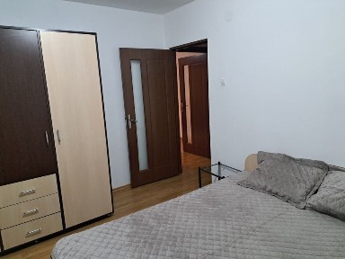 De inchiriat 2 camere Bulevardul Revolutiei