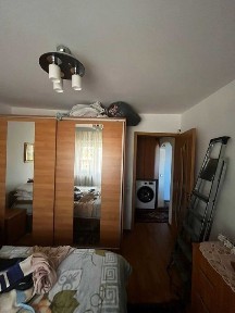 Vand apartament 2 camere decomandate