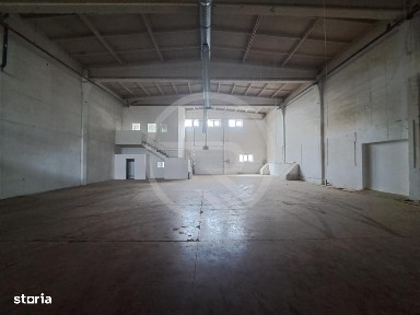 Hala, 675 mp utili, situata in zona Piata 1 Mai!
