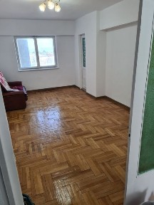 Ap 3 camere decomandat 84 m2