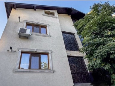 Proprietar:Ap.3camere open space-Lângă Palas.+parcare inclusa