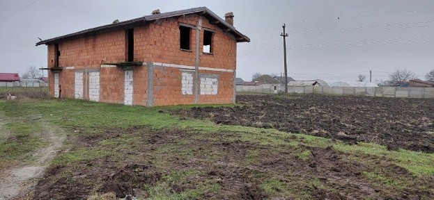 Olt, Deveselu