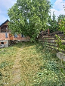 De Vanzare: Casa individuala in Campenesti!