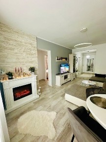 Apartament 4 camere central,strada Marly