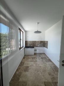 Mangalia, Portului 72a 1