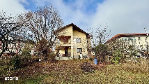 Vila de vanzare in CUG