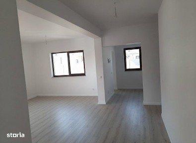 Clinceni Ciocarliei casa single parter 3 camere, 105.000 eur
