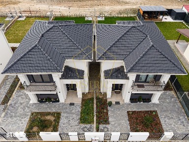 Duplex mediteranean, mo cu 3 camere despartit prin camera tehnica I Mo