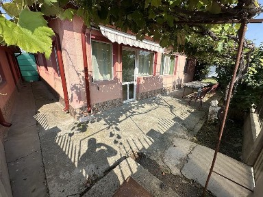 I.C. Bratianu, Principala 136