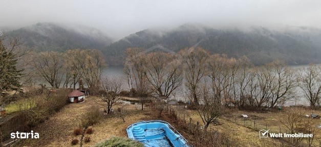 Vila impunatoare cu iesire directa la lac, Somesu Cald