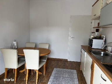 Vand ap decomandat, in vila noua, curte proprie si loc de parcare!