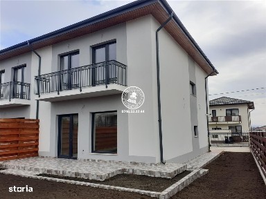 Vila de vanzare Valea Lupului