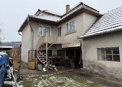 Casa pentru 2 sau mai multe generatii - URVIND